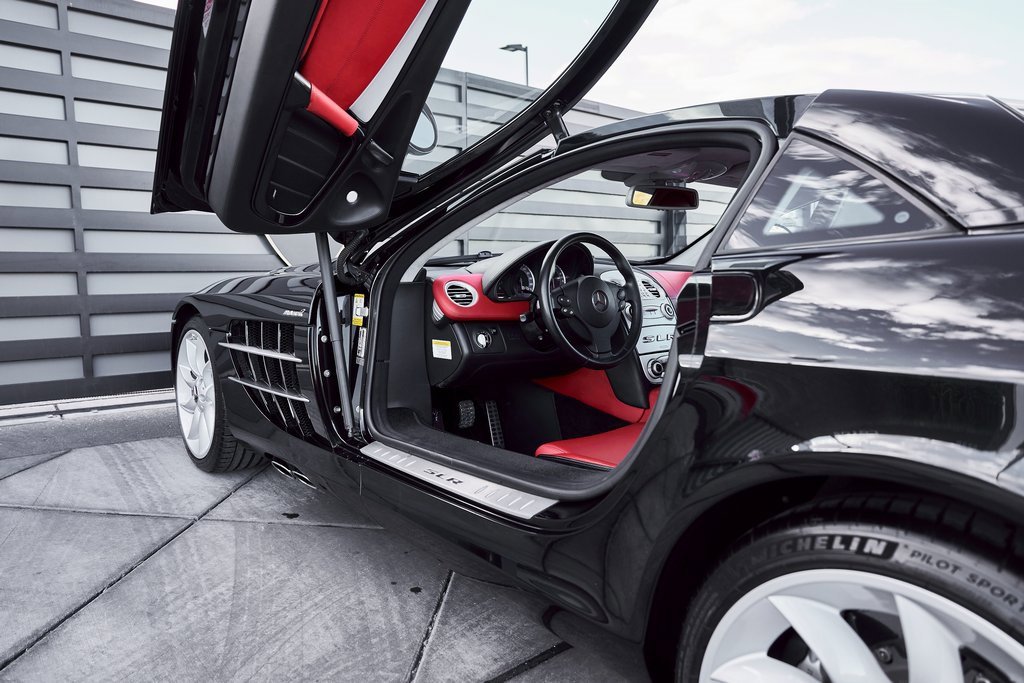 Used 2006 Mercedes-Benz SLR image 35