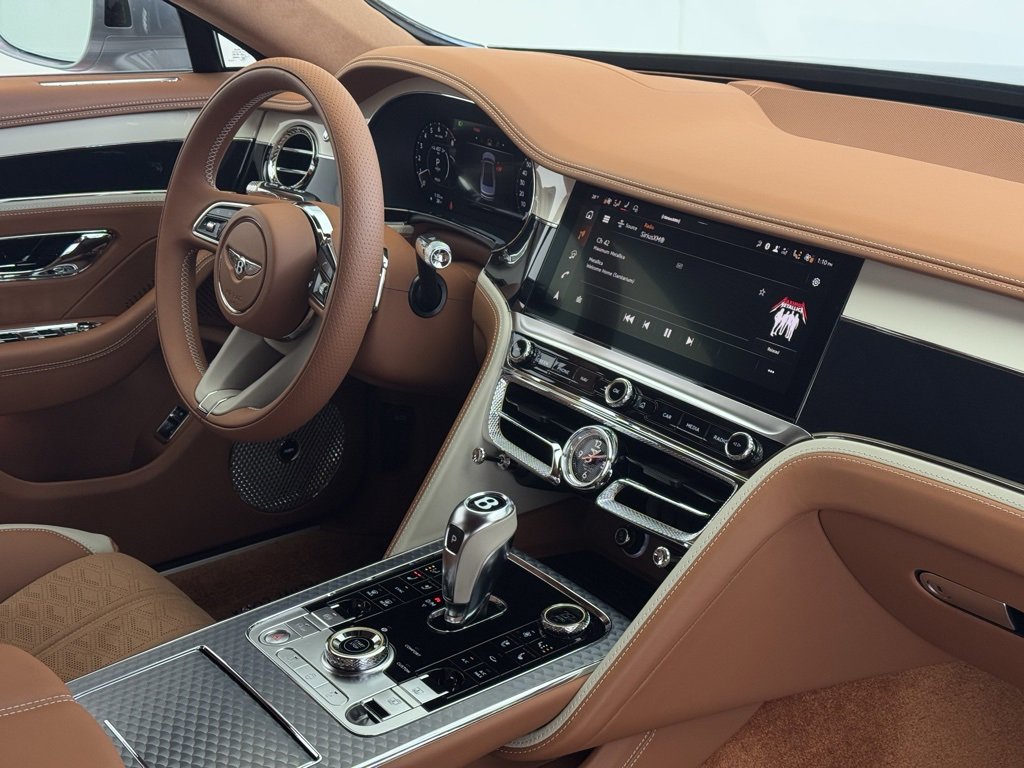 New 2026 Bentley Flying Spur Plug-In Hybrid image 80
