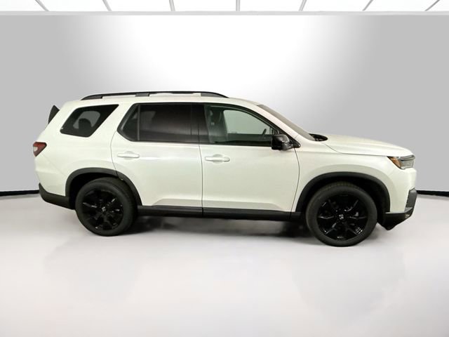 New 2026 Honda Pilot Black Edition image 17