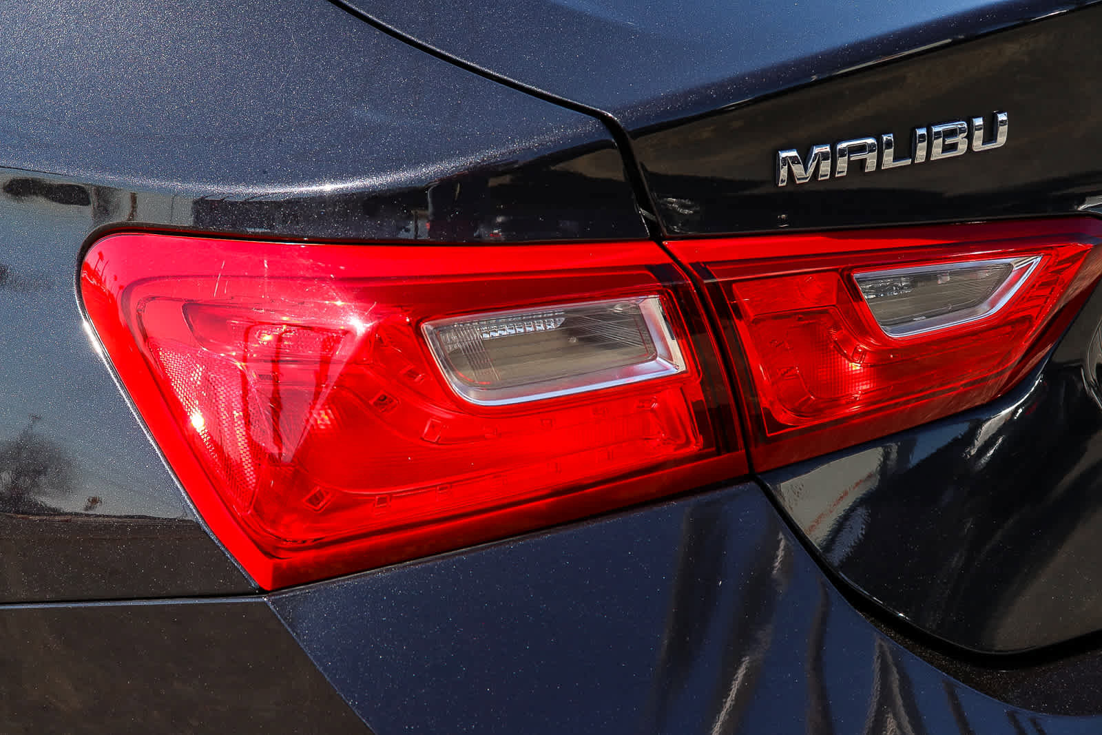 Used 2023 Chevrolet Malibu LT image 9