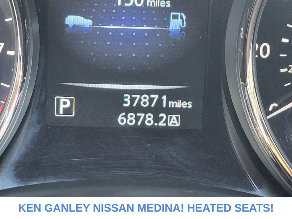 Used 2016 Nissan Rogue SV w/ SV Premium Package AWD/4WD image 34