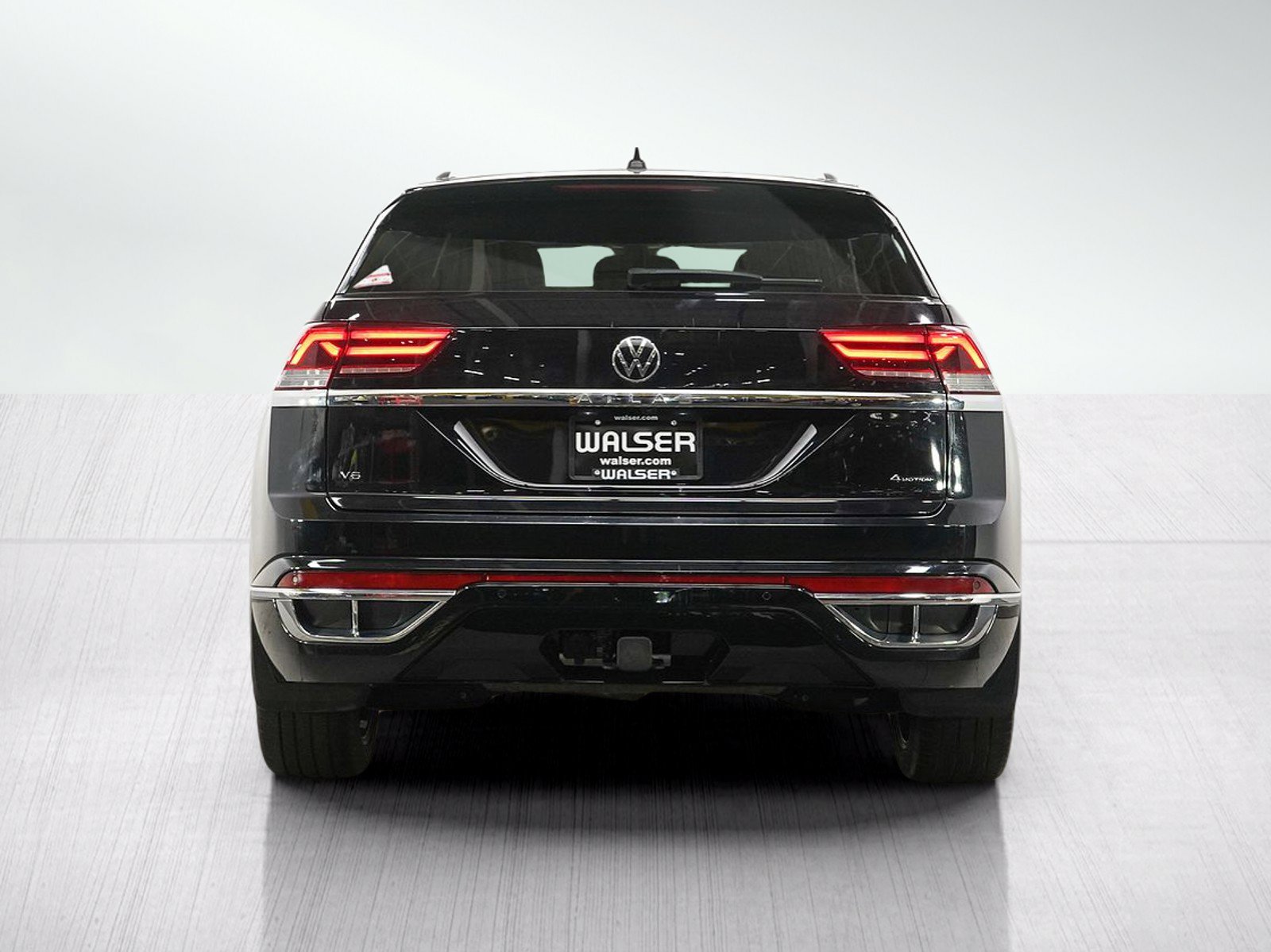 Used 2023 Volkswagen Atlas Cross Sport SEL Premium R-Line AWD/4WD image 4