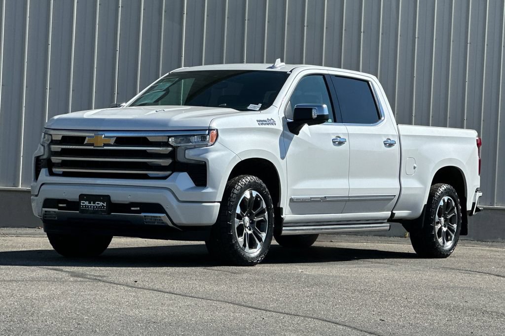 Used 2024 Chevrolet Silverado 1500 High Country w/ Technology Package AWD/4WD image 11