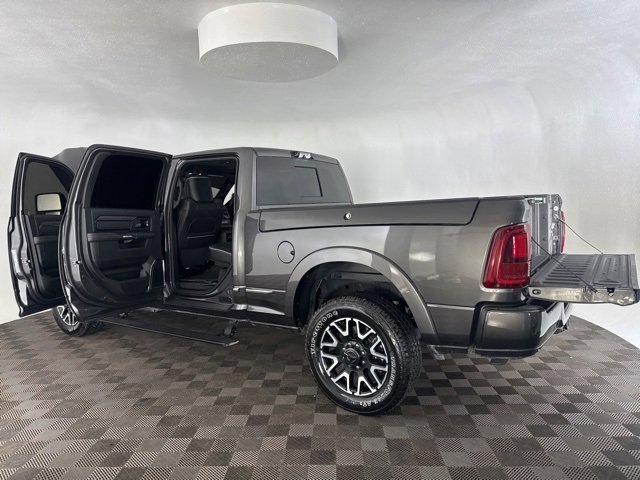 Used 2025 RAM 3500 Limited image 16