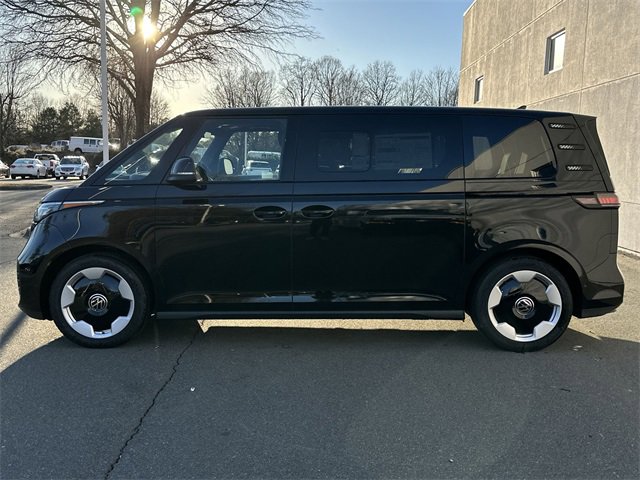 New 2025 Volkswagen ID. Buzz Pro S image 2