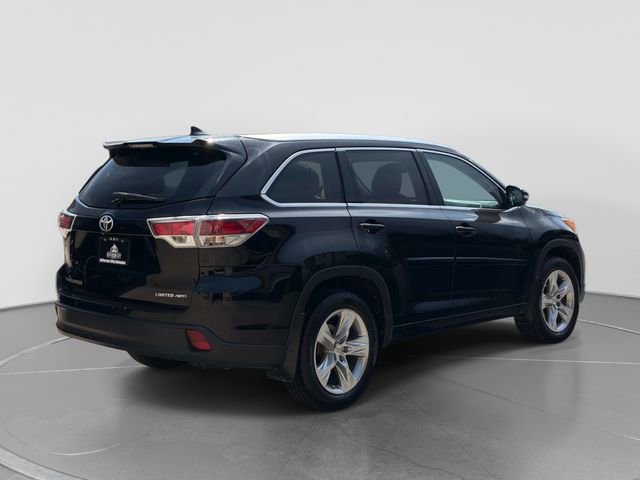 Used 2015 Toyota Highlander Limited Platinum AWD/4WD image 4