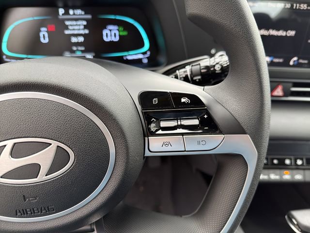 New 2026 Hyundai Elantra Blue image 25