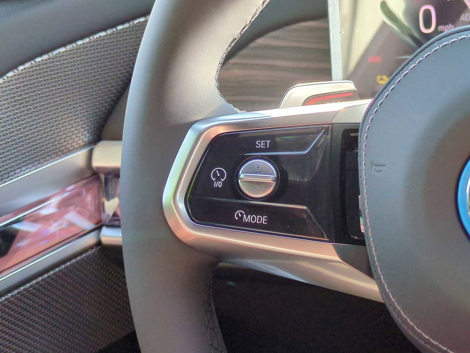 New 2026 BMW i7 xDrive60 image 24