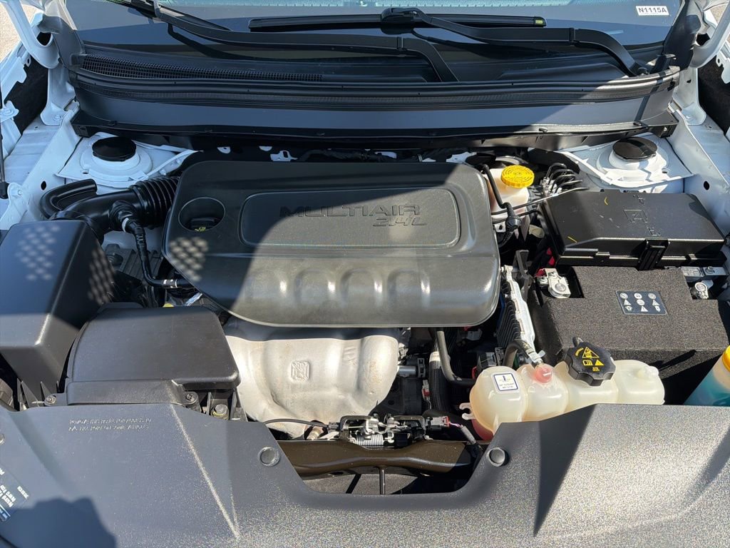 Used 2021 Jeep Cherokee Latitude Plus FWD image 8