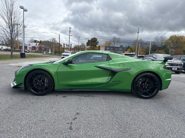 New 2026 Chevrolet Corvette Z06 w/ Z07 Performance Package image 3