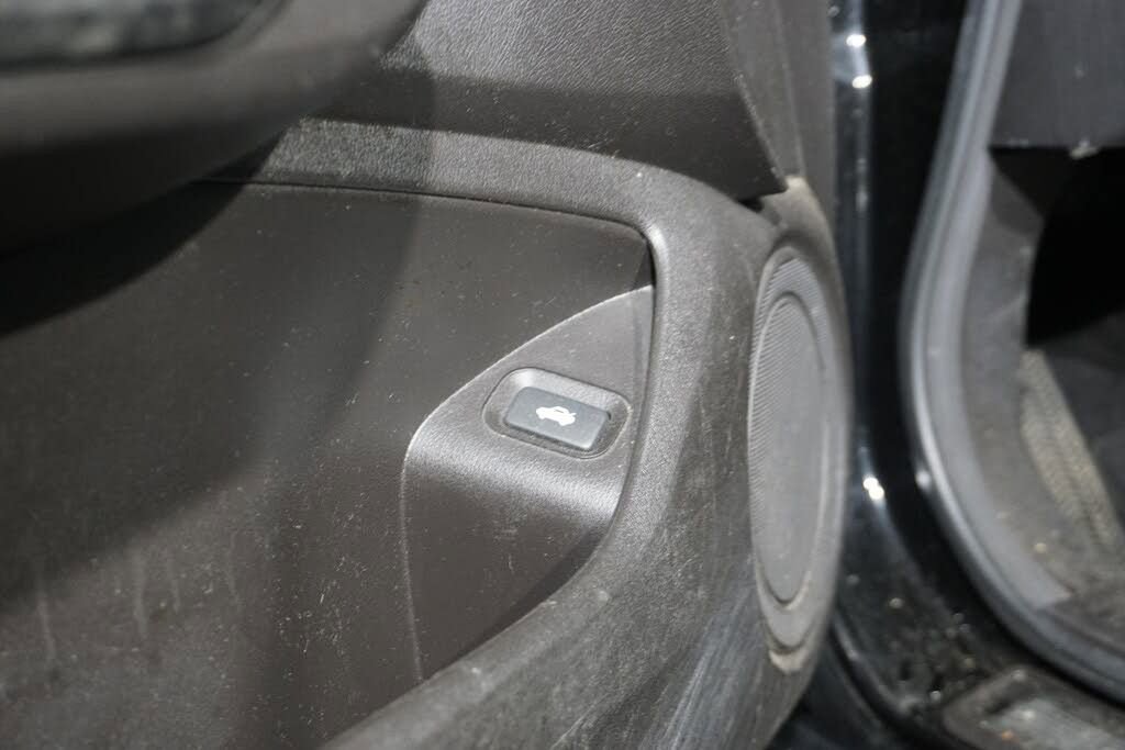 Used 2012 Acura TSX Sedan image 12