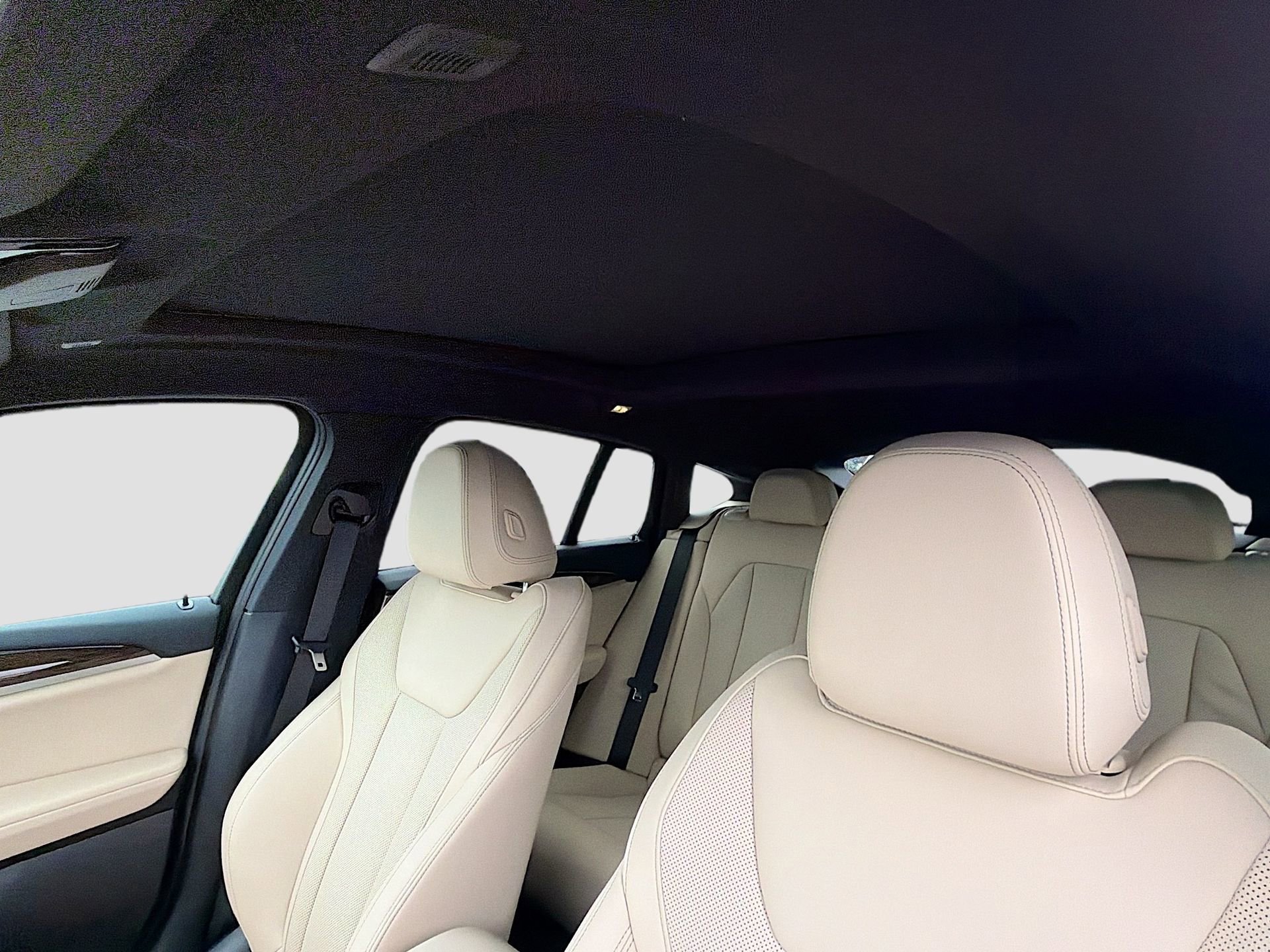 Certified 2025 BMW X4 xDrive30i image 28