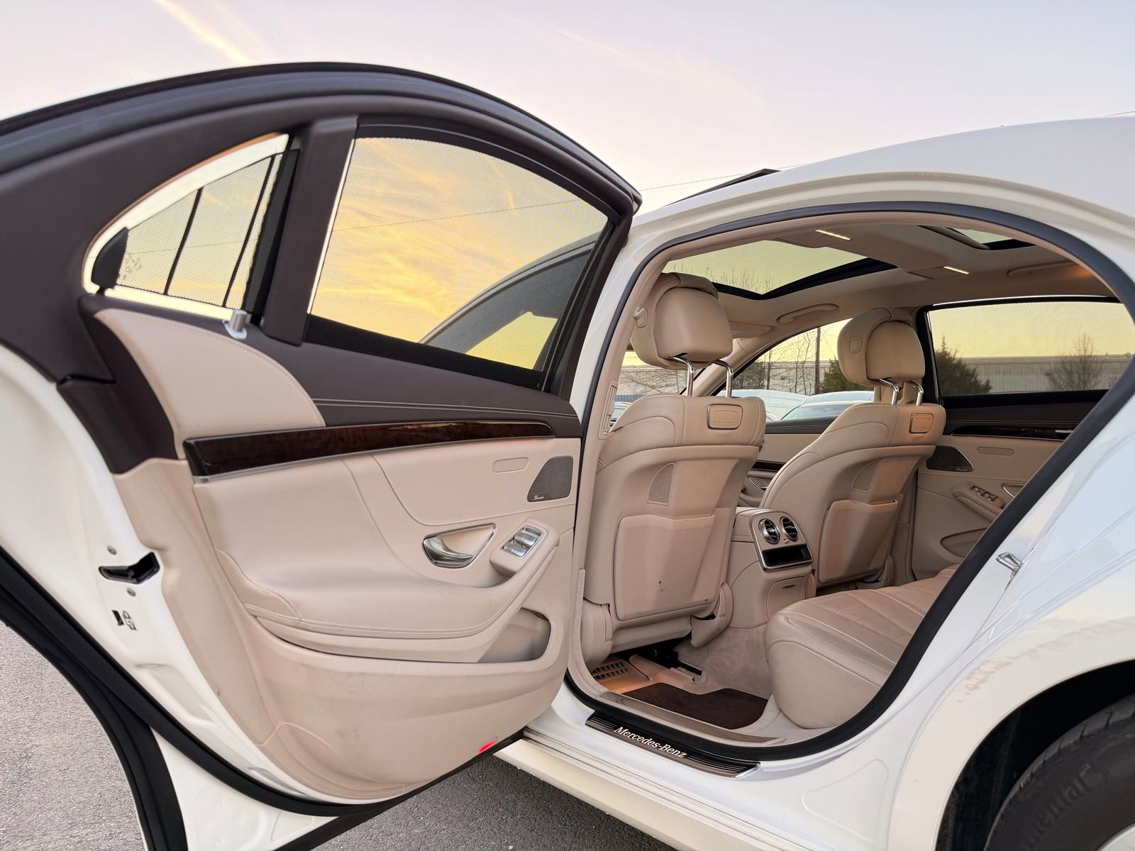 Used 2018 Mercedes-Benz S 560 4MATIC Sedan image 16