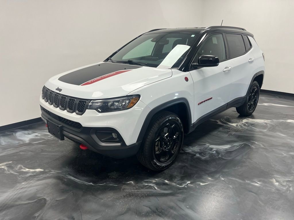 Used 2023 Jeep Compass Trailhawk image 17