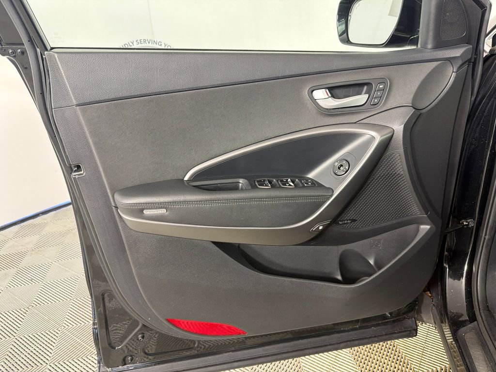 Used 2018 Hyundai Santa Fe Sport FWD image 12