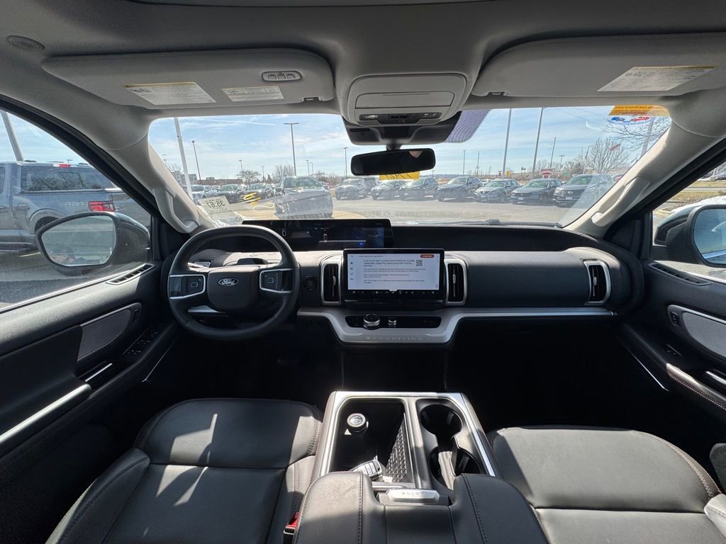 Certified 2025 Ford Expedition Active AWD/4WD image 20