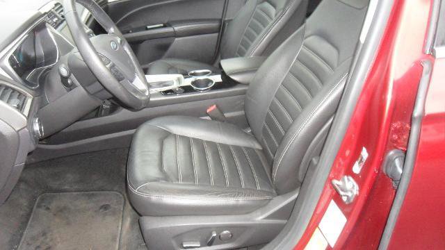 Used 2013 Ford Fusion SE image 17