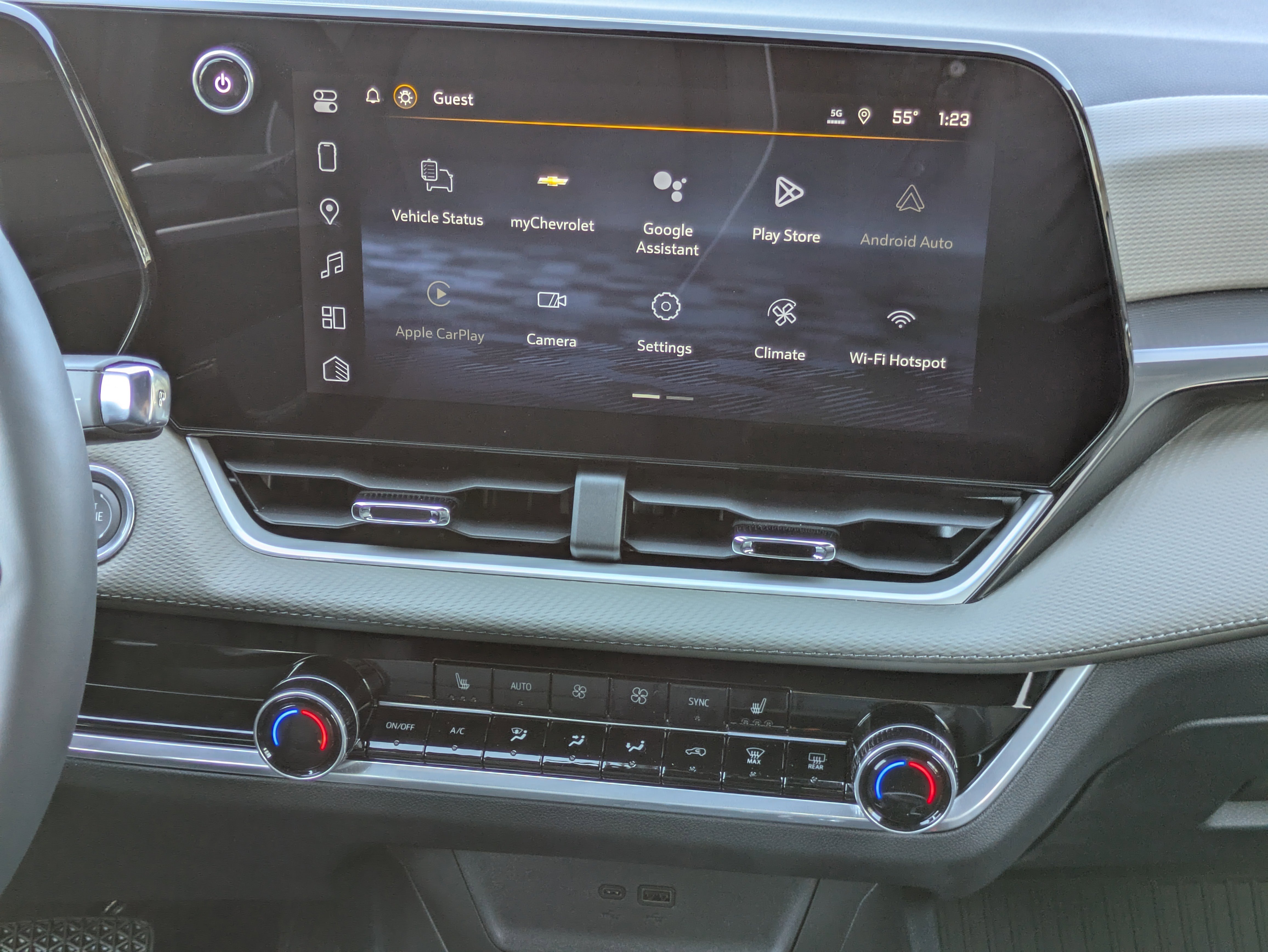 New 2026 Chevrolet Equinox LT w/ Convenience Package II image 5