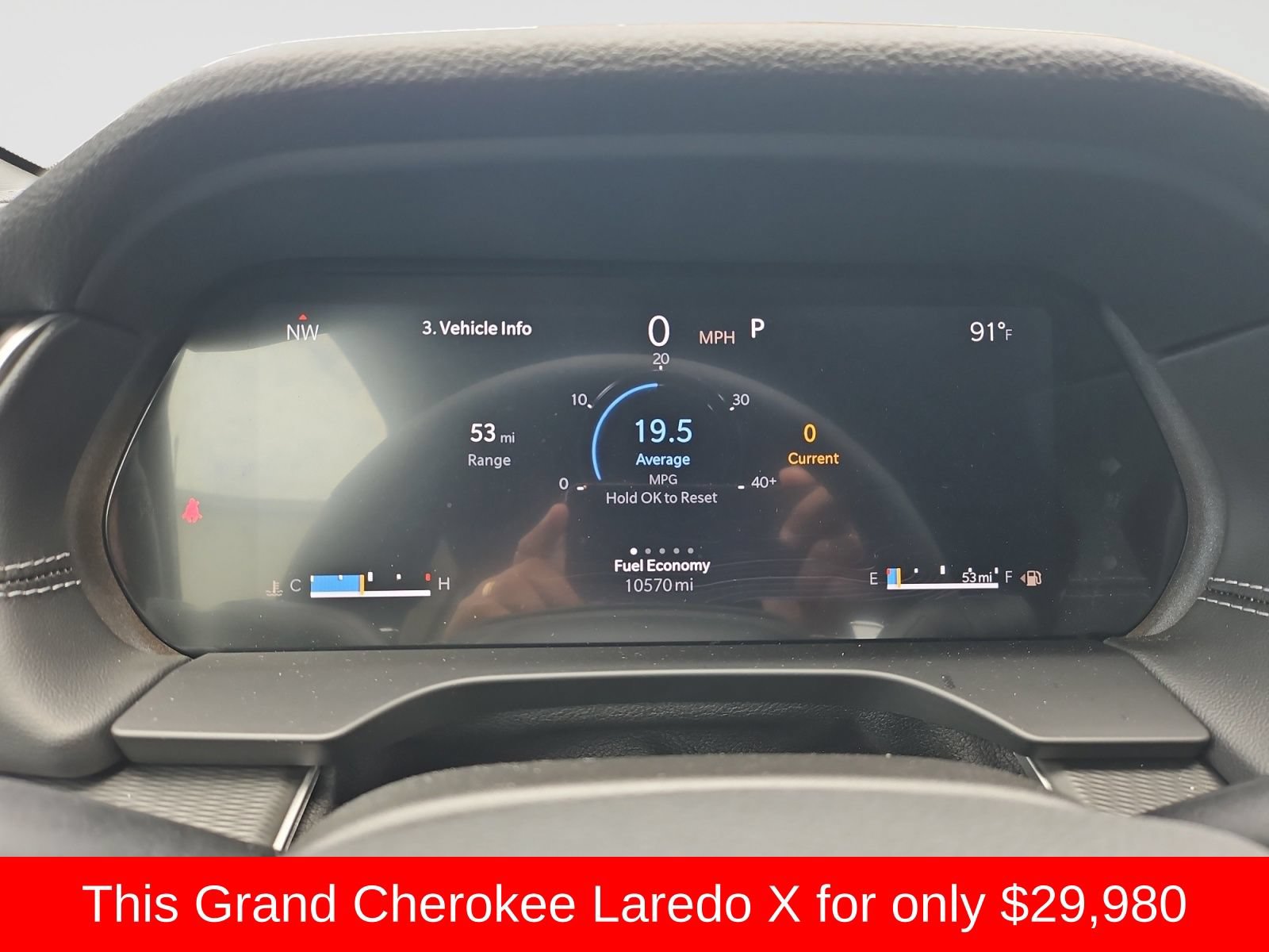 Used 2025 Jeep Grand Cherokee Laredo X w/ Luxury Tech Group I RWD image 26