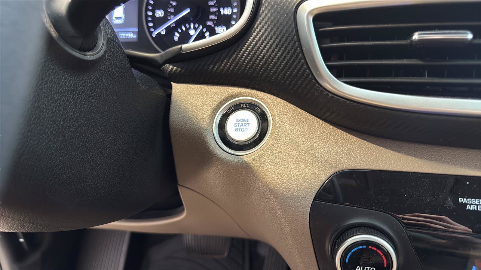 Used 2019 Hyundai Tucson Sport FWD image 21