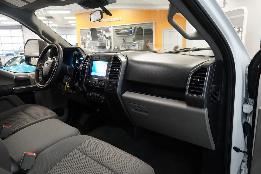 Used 2020 Ford F150 XLT w/ XTR Package image 33
