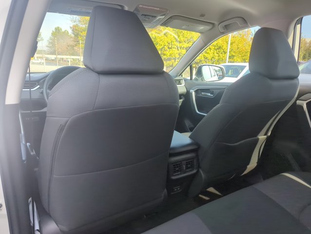 Certified 2024 Toyota RAV4 XLE image 18
