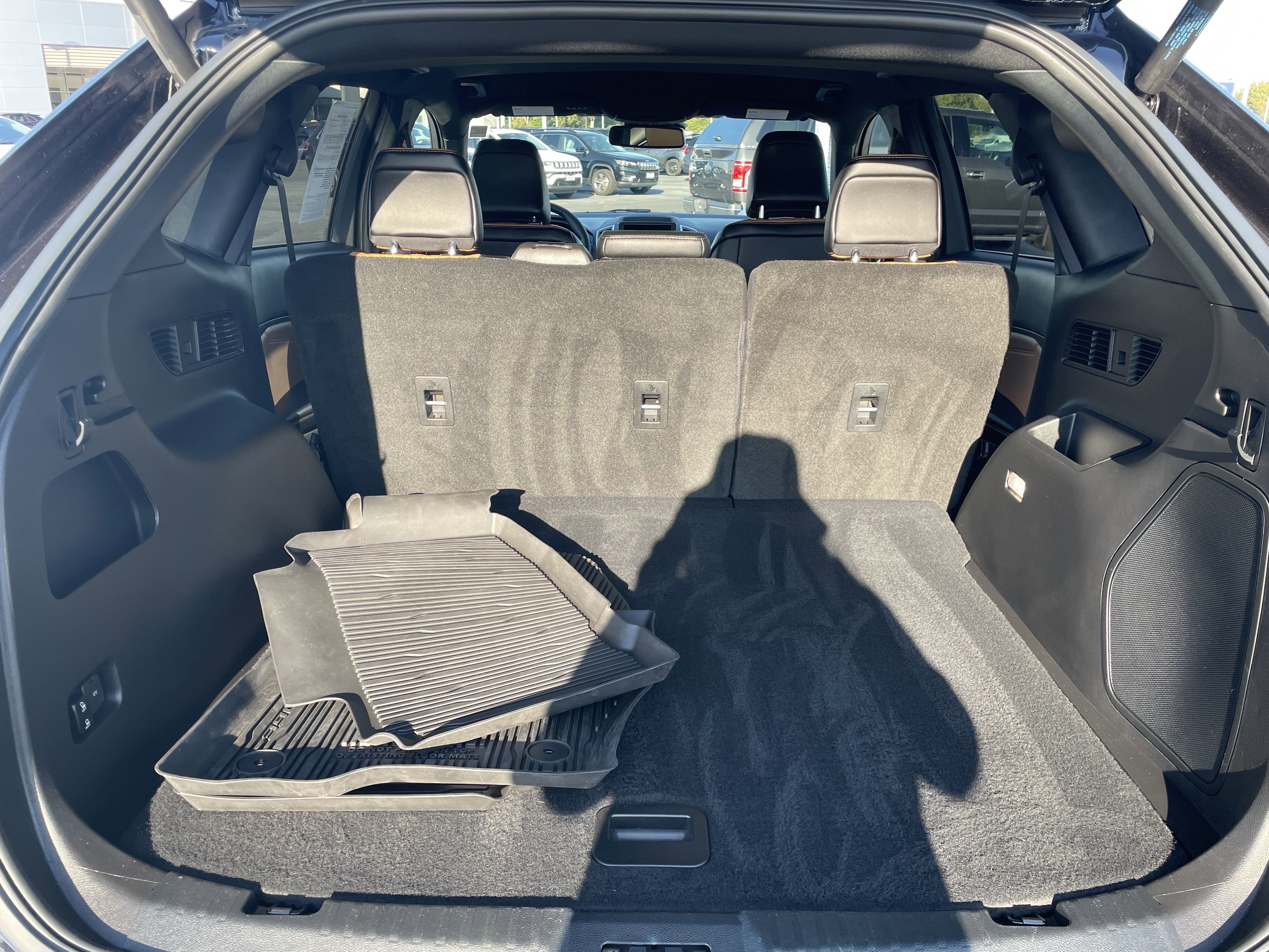 Used 2024 Ford Edge Titanium w/ Titanium Elite Package image 6
