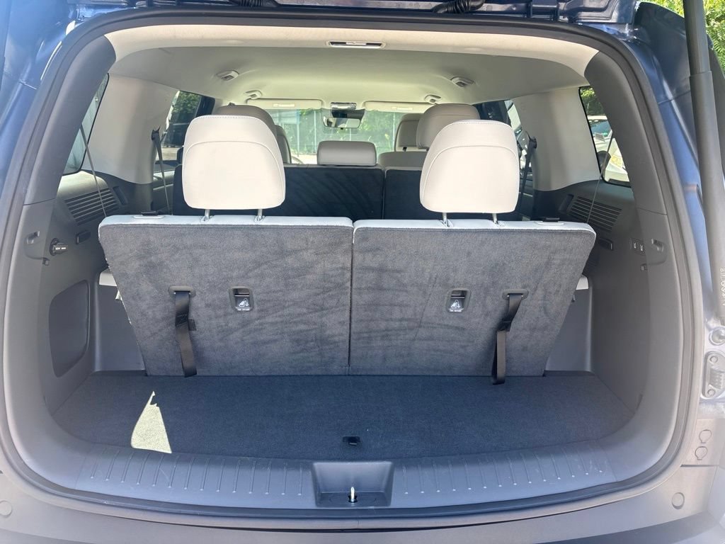 Used 2025 Hyundai Santa Fe SEL FWD image 16