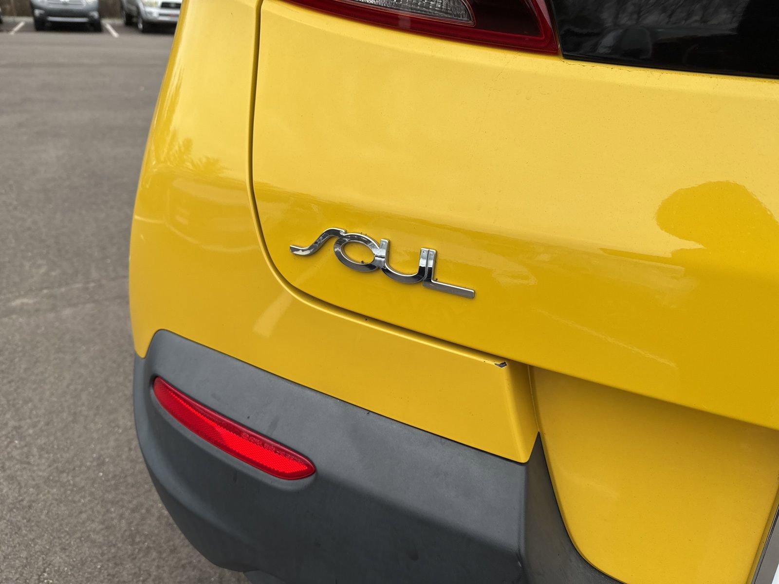 Used 2020 Kia Soul LX image 10