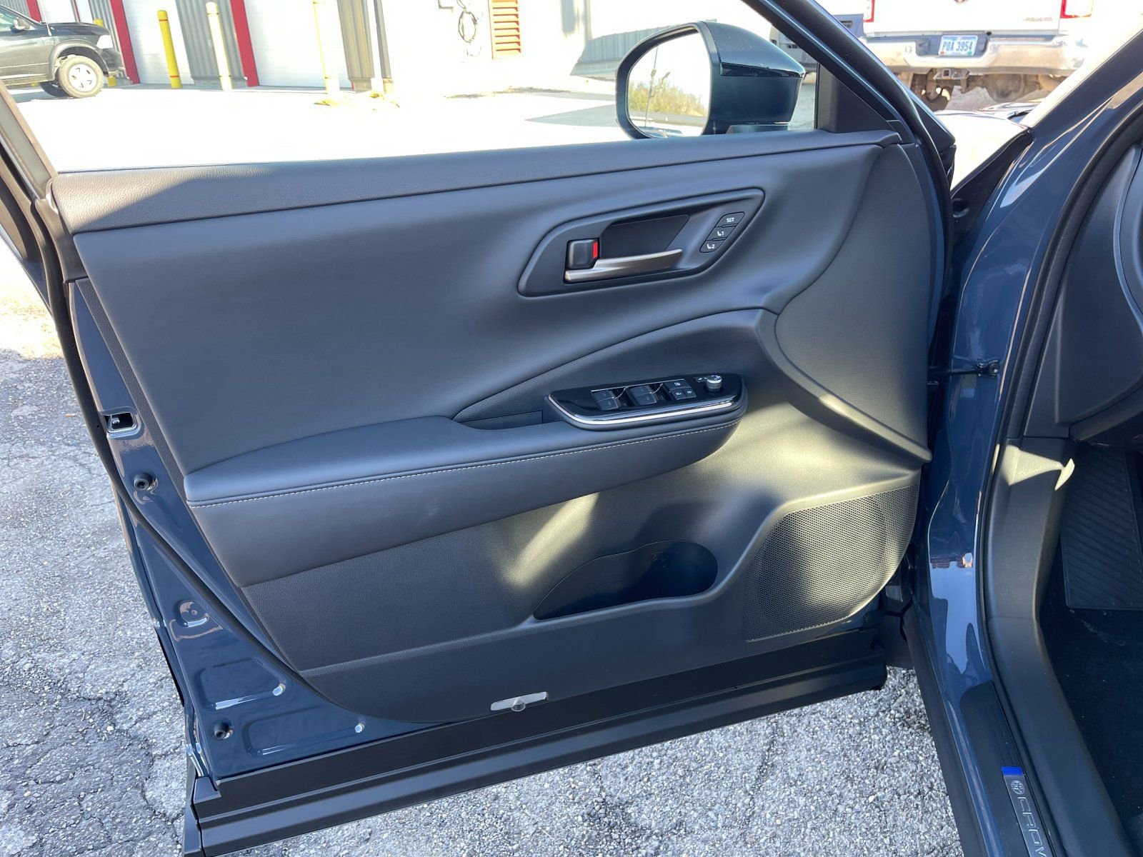 New 2026 Toyota Crown Platinum image 11