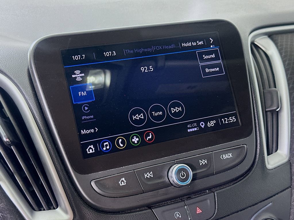 Used 2024 Chevrolet Malibu LT image 28