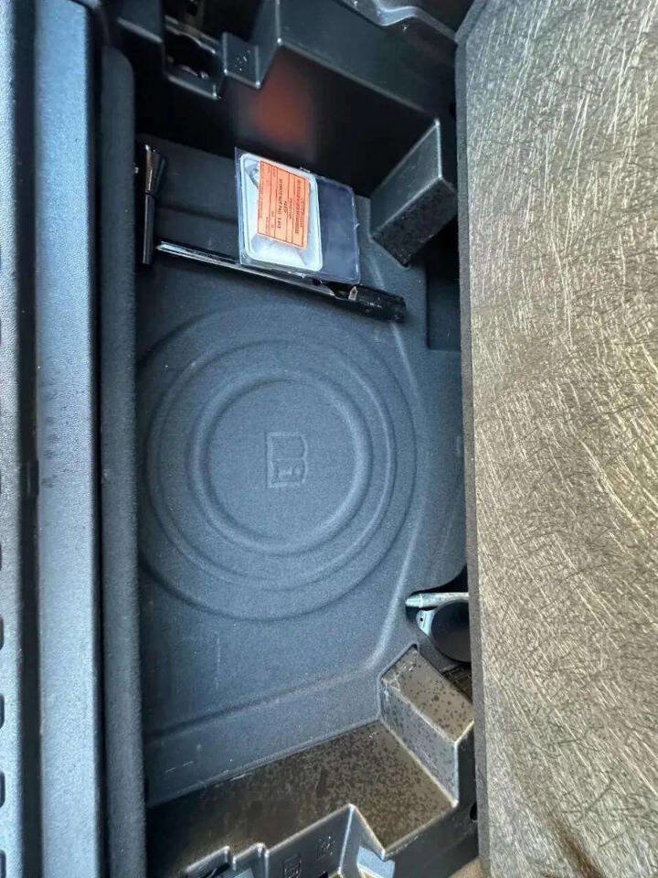 Used 2021 Chevrolet Equinox LT image 17