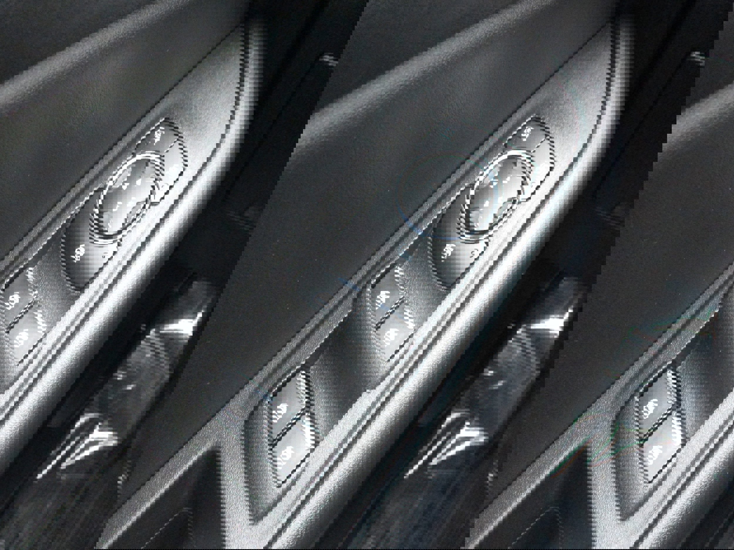 Used 2024 Ford Edge SEL w/ Convenience Package AWD/4WD image 31