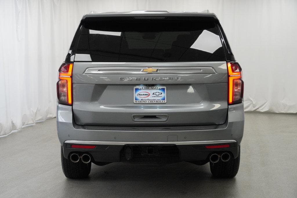Used 2023 Chevrolet Suburban High Country AWD/4WD image 12