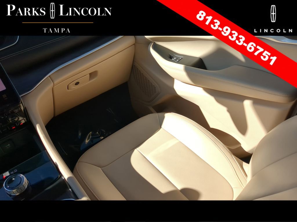 Used 2024 Jeep Grand Cherokee L Limited image 15