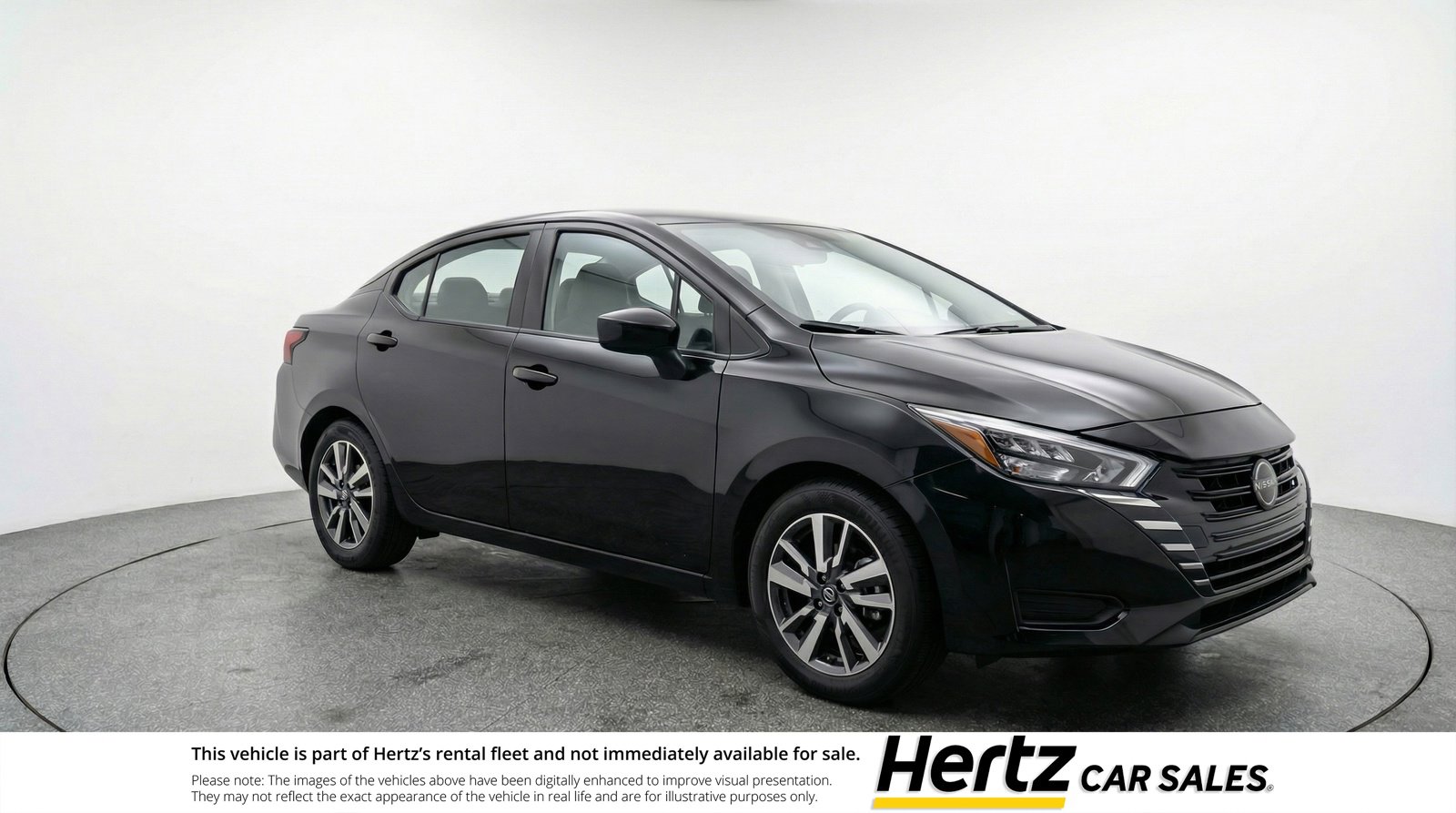 Used 2025 Nissan Versa SV image 1