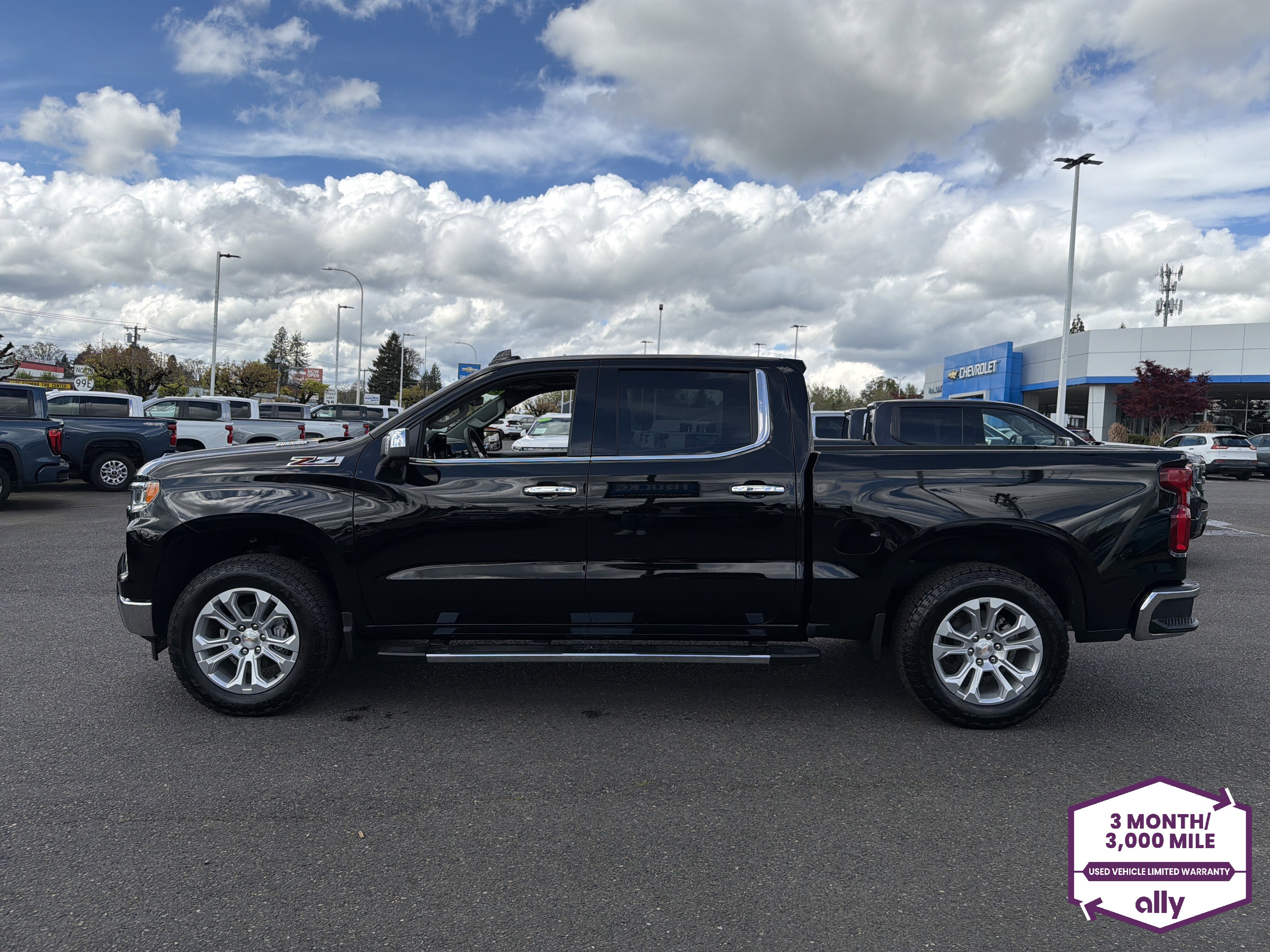 Used 2026 Chevrolet Silverado 1500 LTZ w/ LTZ Premium Package AWD/4WD image 2