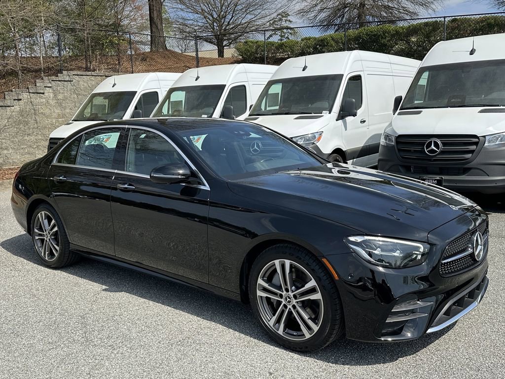 Certified 2022 Mercedes-Benz E 350 4MATIC Sedan image 2