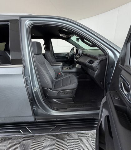 Used 2023 Chevrolet Tahoe LS RWD image 5