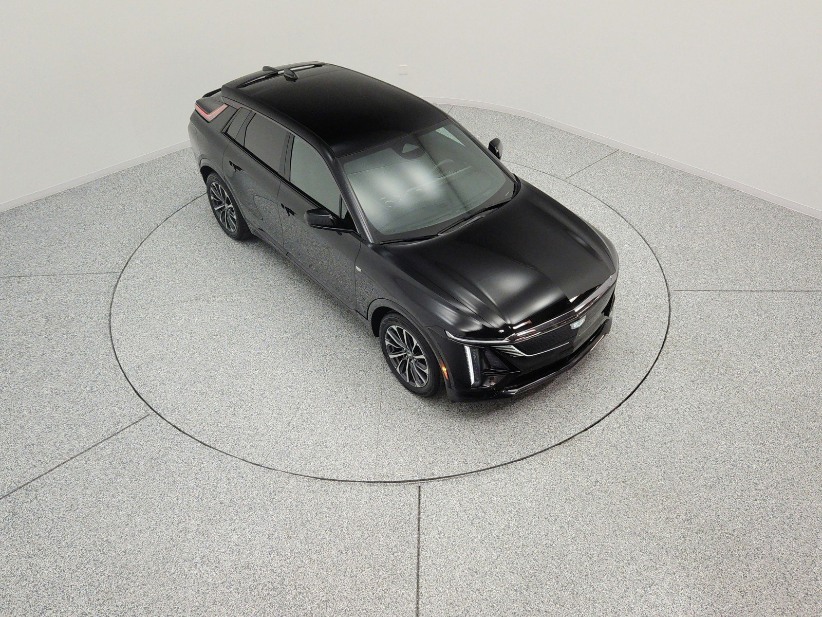 Used 2024 Cadillac Lyriq Sport RWD image 11