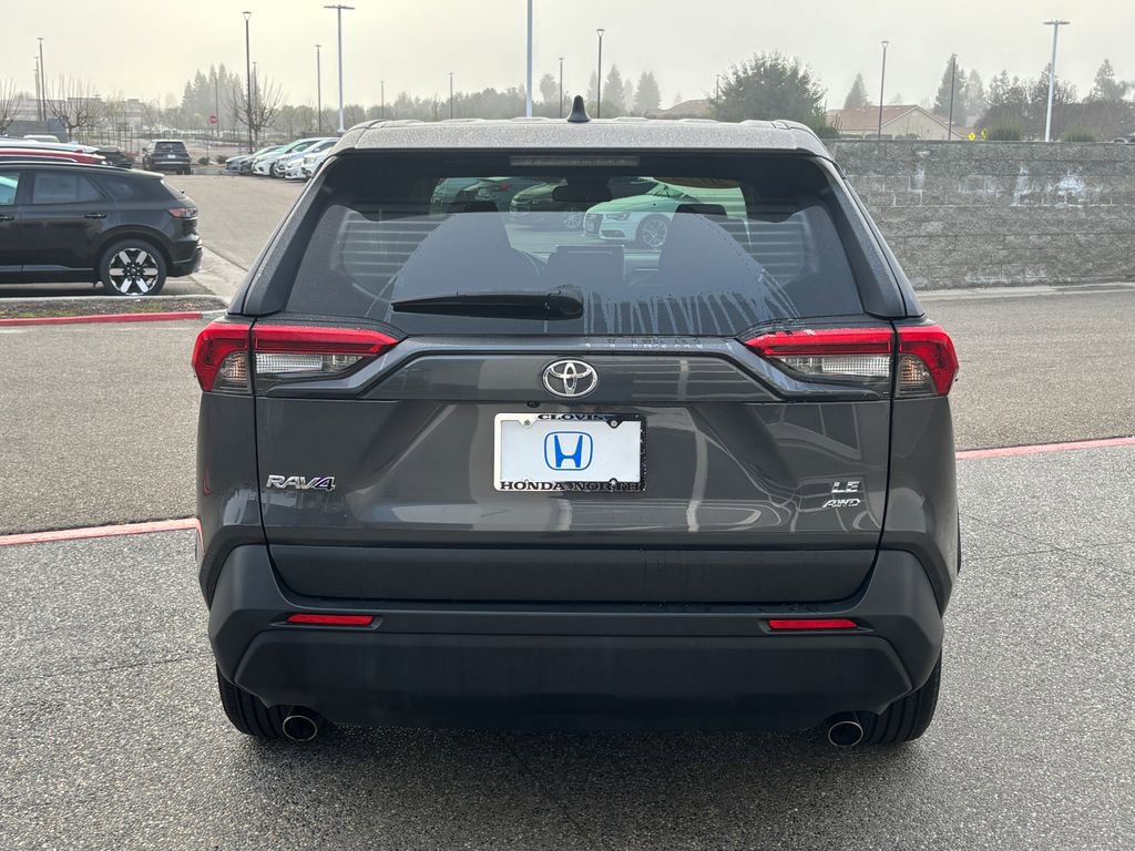 Used 2024 Toyota RAV4 LE image 6
