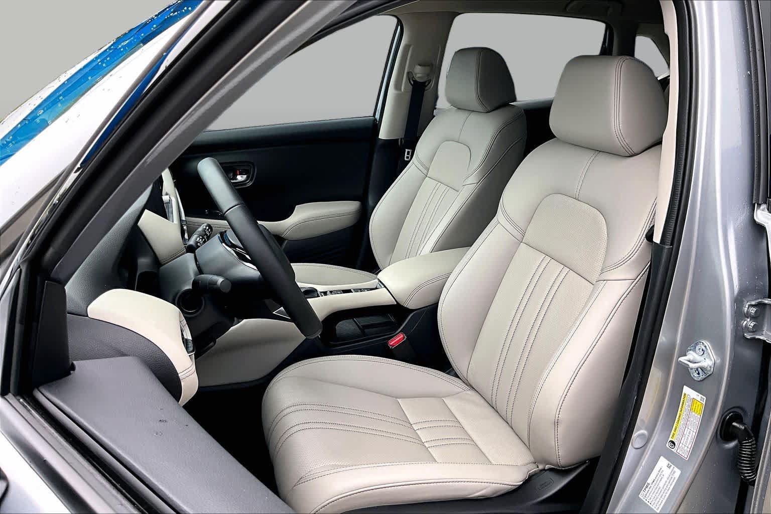 Used 2027 Honda HR-V EX-L image 8