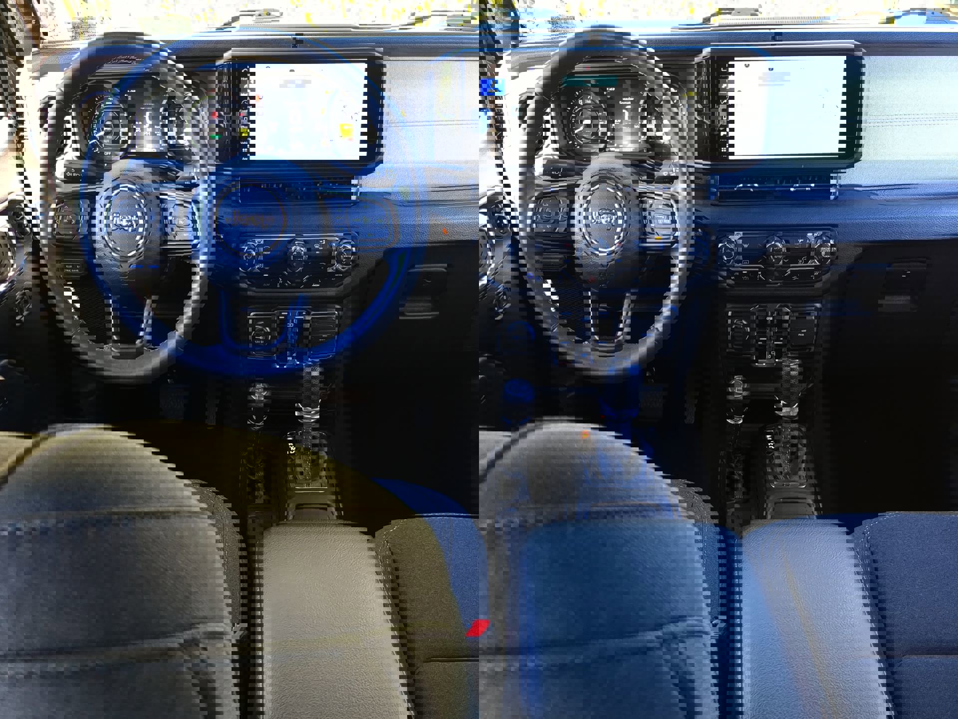 Used 2024 Jeep Wrangler Sport S w/ LED Headlamp & Fog Lamp Group image 15