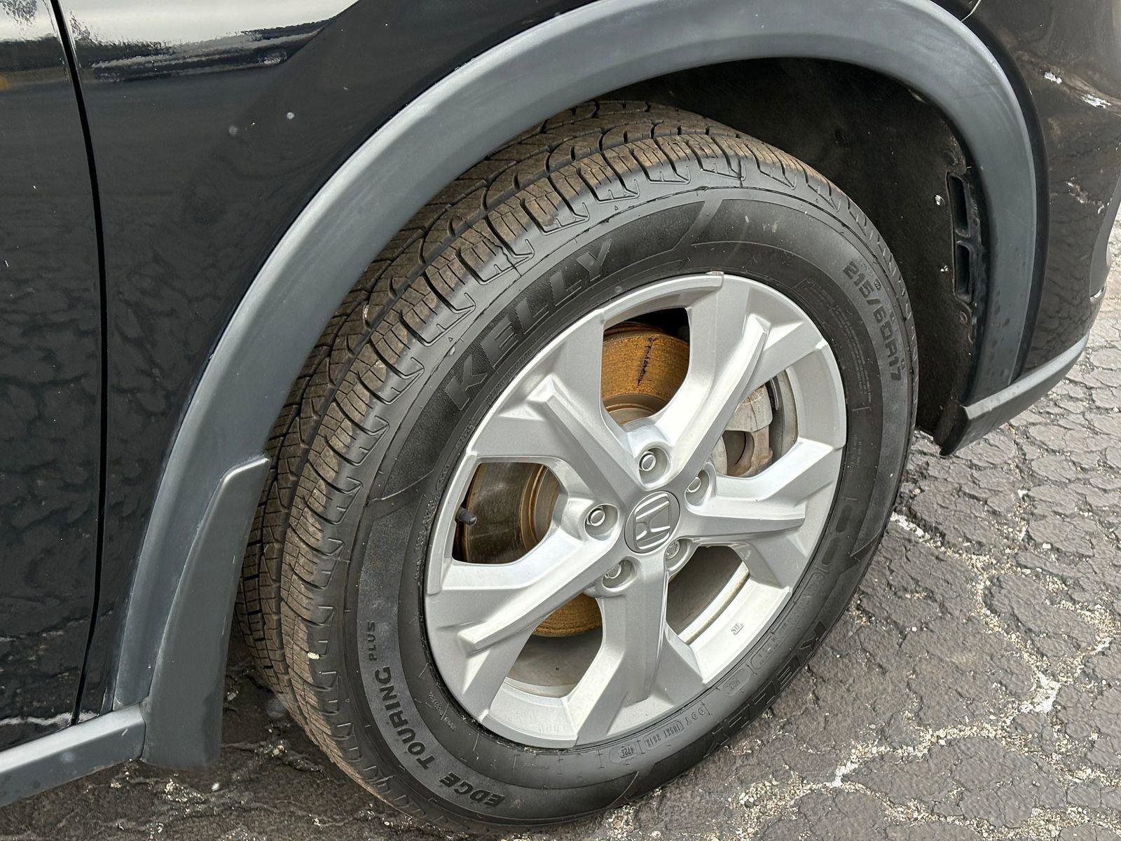 Used 2024 Honda HR-V LX image 9