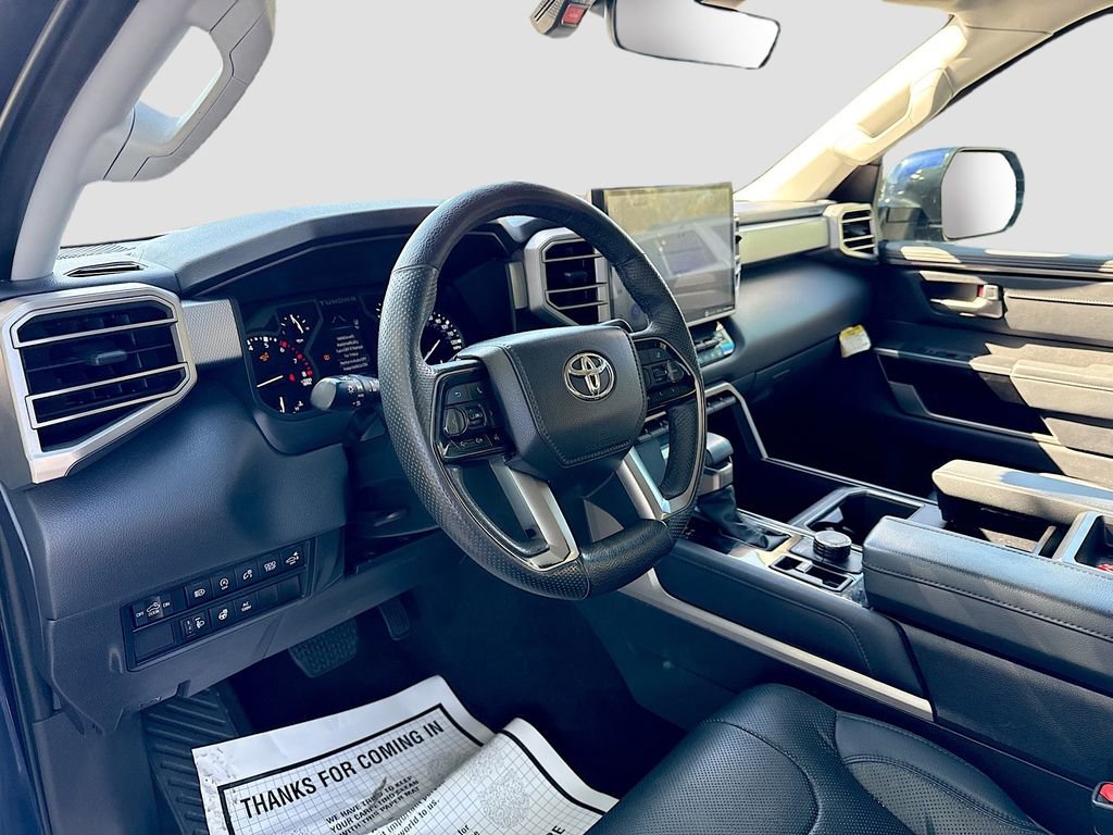 Used 2023 Toyota Tundra Limited w/ Power Package image 10