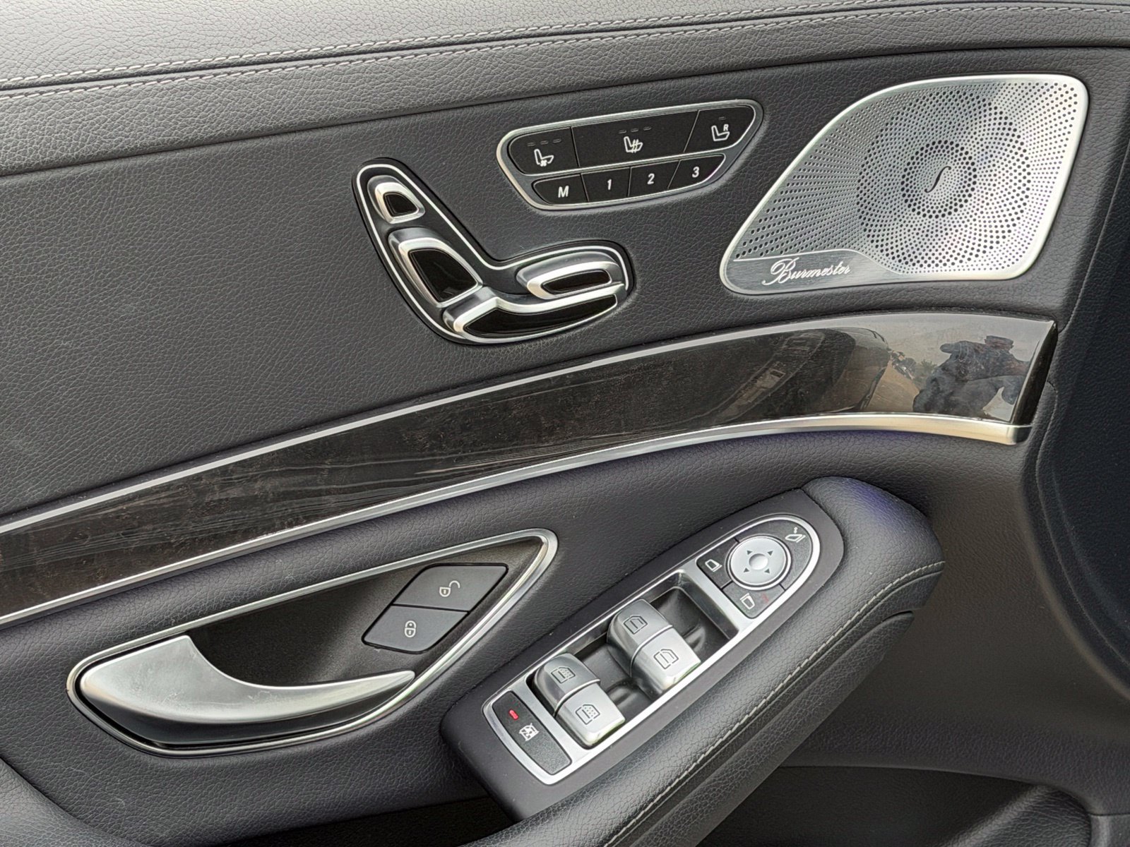 Used 2020 Mercedes-Benz S 450 4MATIC Sedan image 40