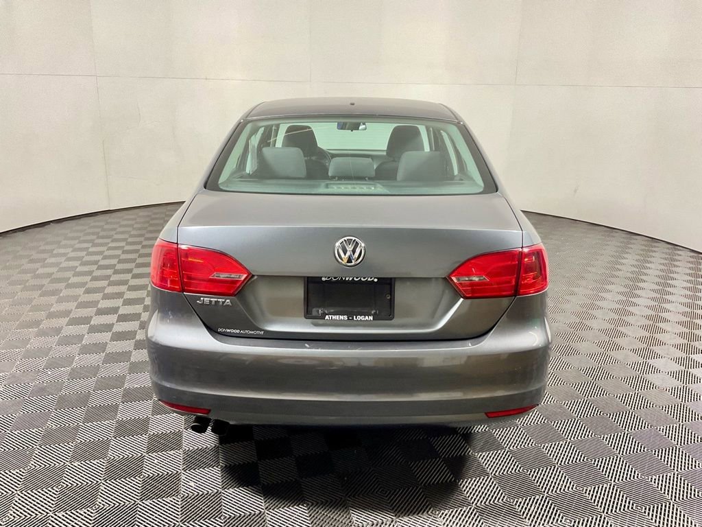 Used 2011 Volkswagen Jetta Sedan image 8