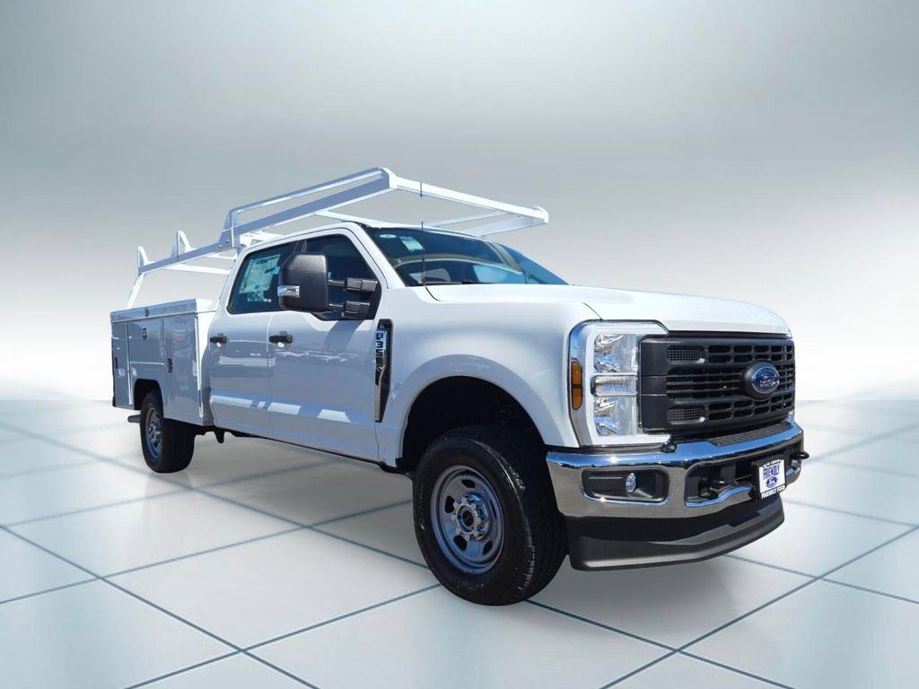 New 2026 Ford F350 XL w/ XL Chrome Package AWD/4WD image 2