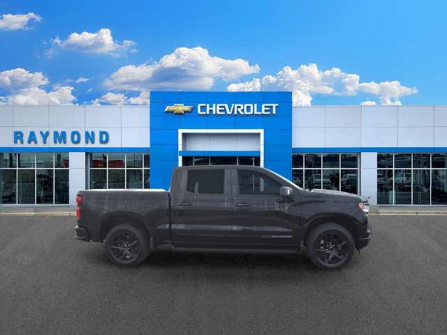 Certified 2025 Chevrolet Silverado 1500 High Country w/ Midnight Edition AWD/4WD image 2