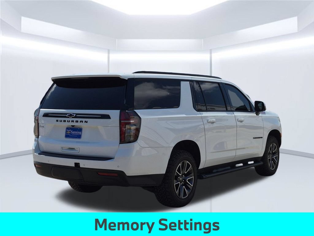 Used 2023 Chevrolet Suburban Z71 w/ Luxury Package AWD/4WD image 6